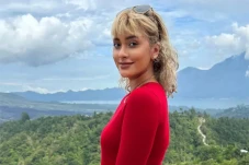 5 Artis Indonesia Keturunan...