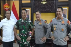Temui Panglima TNI,...