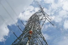 PLN Rogoh Kocek Rp372...