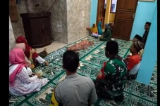 3 Bocah Laki-laki di...