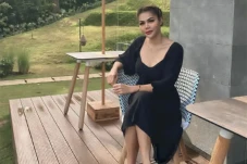 4 Artis Indonesia Keturunan...