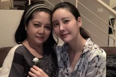 Ibu Tangmo Nida Ingin...
