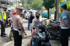 4.021 Pelanggar Lalu...