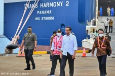 Pelabuhan Patimban Jadi...