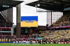 Bela Ukraina, Liga Inggris...
