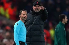 Klopp Kecewa Anfield...