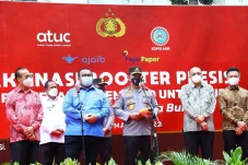 Tinjau Vaksinasi Booster,...