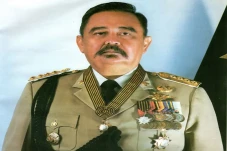 Mantan Kapolri Ini Berani...