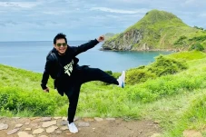Hilman Hariwijaya Sempat...