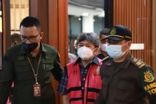 Jadi Tersangka Korupsi...