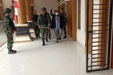 KKB Alihkan Isu dengan...