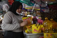 Pedagang Pasar Ngeluh...