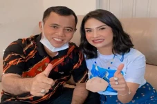 Faisal Diam-Diam Pinjamkan...