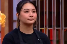 Masak Ayam Kurang Matang,...