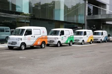 Pos Indonesia, Gojek...