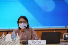 Negosiasi, Rektor Pastikan...
