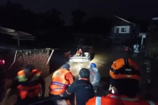 Kota Malang Dikepung...