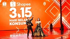 Sederet Artis Tanah...