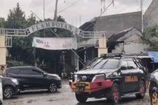 Densus 88 Kembali Geledah...
