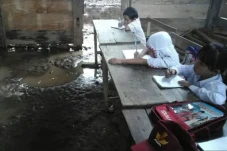 Mis Assadiyah Sekolah...