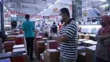 Qhomemart Gelar Big...