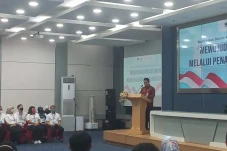 Curhat Ariza Harta Tak...