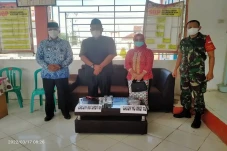 Istri Lawan Suami dalam...