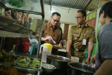 Anies Tunjuk Sudirman...