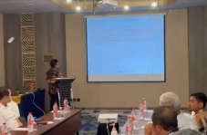 Pertamina Inisiasi Rapat...