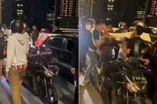 Viral Pengendara Ribut...