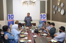 Makin Eksis, Komunitas...