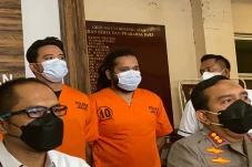 Roby Geisha Mengaku...