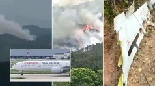 Tim SAR Kewalahan Padamkan...