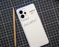 Unboxing dan Kesan Pertama...