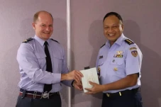 Jalin Hubungan Bilateral,...