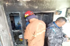 Bensin Eceran Tumpah,...