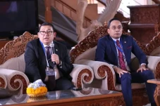 Fadli Zon dan Putu Rudana...