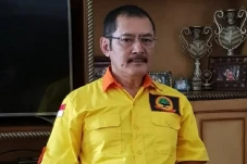 Minta Setop Kasus Utang...