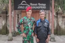 Demi Rebut Hati Pujaan...