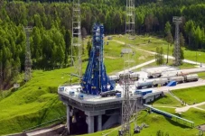 Rusia Luncurkan Satelit...