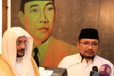 Menag Sambut Kedatangan...