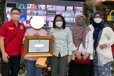 Ibu dari Anak Korban...