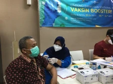 Gelar Sentra Vaksin...