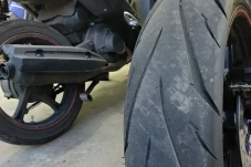 Ban Belakang Motor Lebih...
