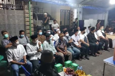 Pertama di Jakarta,...
