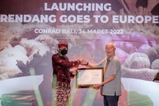 Rendang Goes to Europe...