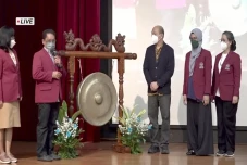 Untar Gelar Konferensi...