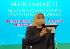 Menaker Ida Fauziah...