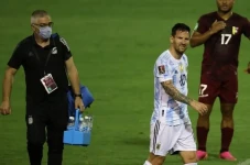 Penggemar PSG Sindir...