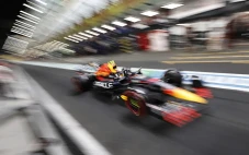 Sergio Perez Rebut Pole...